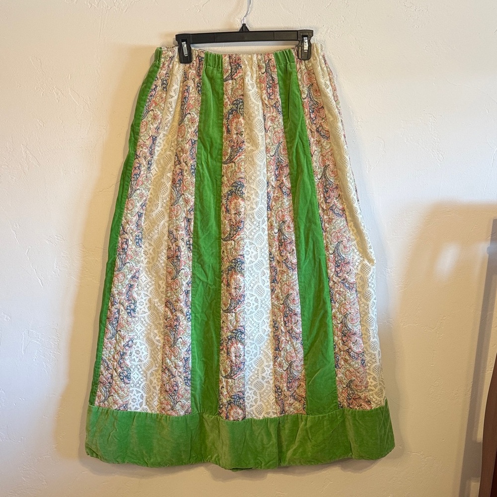 Vintage Green and Cream Floral Maxi Skirt